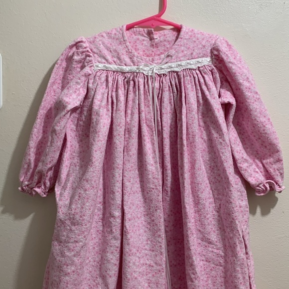 Toddler Girls smocked puffy sleeve Star print flannel cottage core prairie gown - Picture 2 of 9